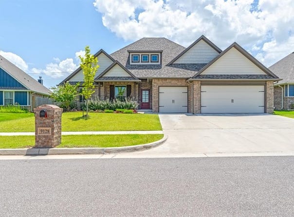 9128 NW 115th Street, Yukon, OK 73099