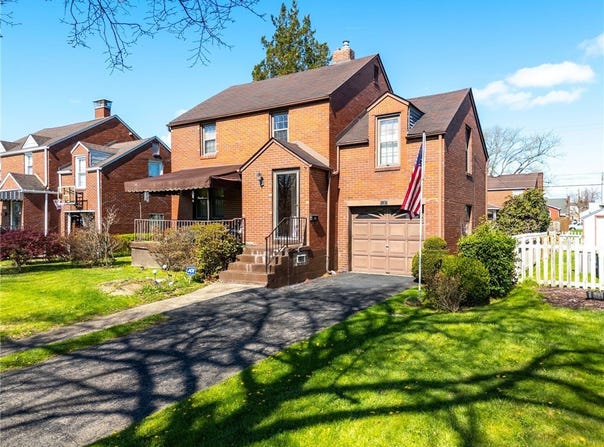 1521 Pacific Ave, Harrison Twp, PA 15065