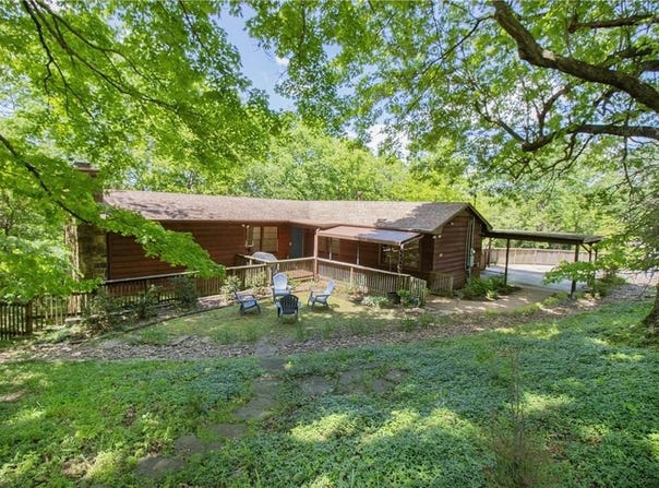 629  N Gray  AVE, Fayetteville, AR 72701