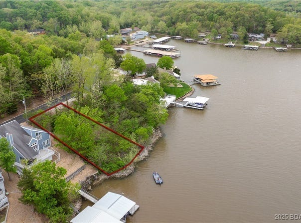 Lot 15 Kona Cove Drive, Roach, MO 65787
