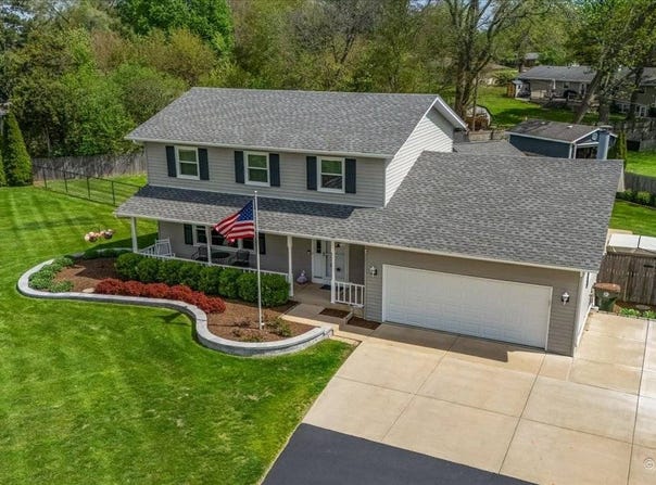 37W150 Olwin Drive, Elgin, IL 60124