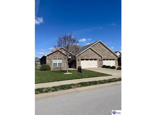 220A Harmony Way, Elizabethtown, KY 42701
