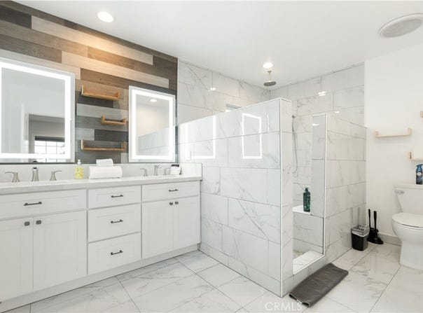 14709 Bodger Avenue, Hawthorne, CA 90250