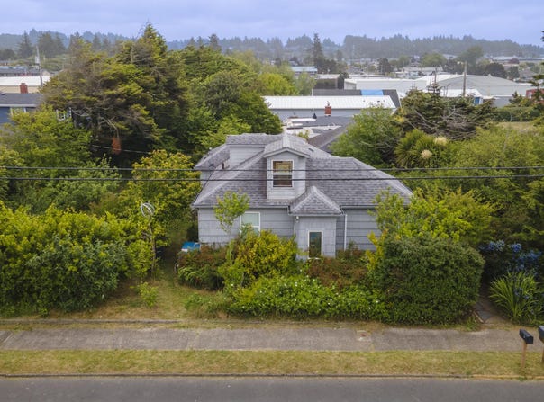 654 NW Nye Street, Newport, OR 97365