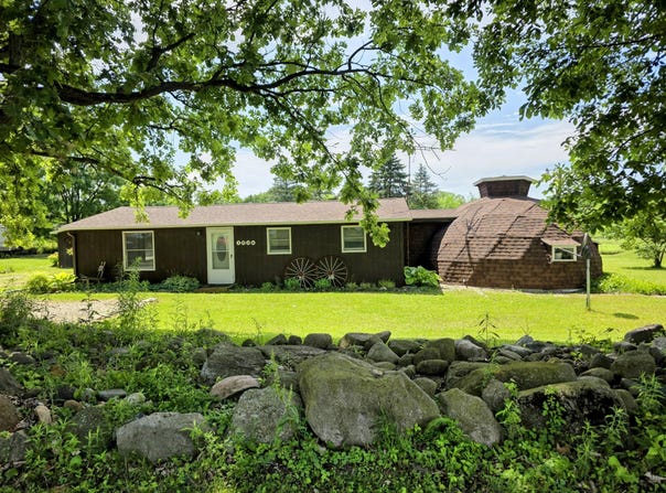 1236 Klink Road, Tekonsha, MI 49092