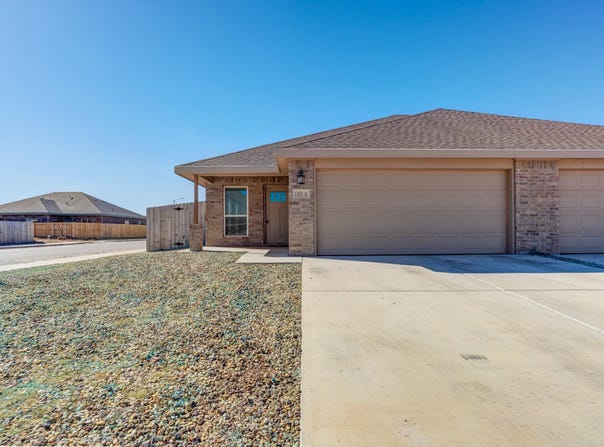 1101 N Englewood Avenue, Lubbock, TX 79416