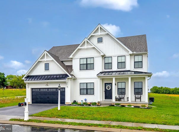 79 BECK ROAD, YORK, PA 17403