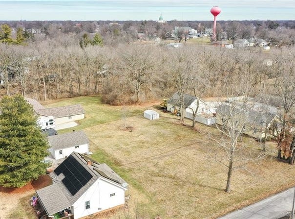 420 Ash Street, Carlinville, IL 62626