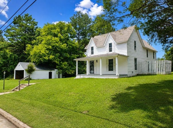 1031 MacDonald Road, Scottsburg, VA 24589
