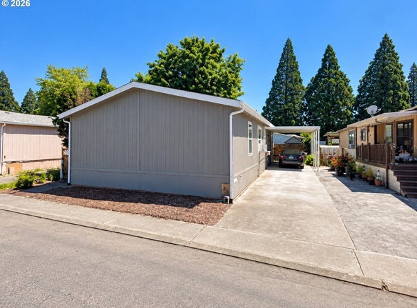 1400 S ELM St, Canby, OR 97013