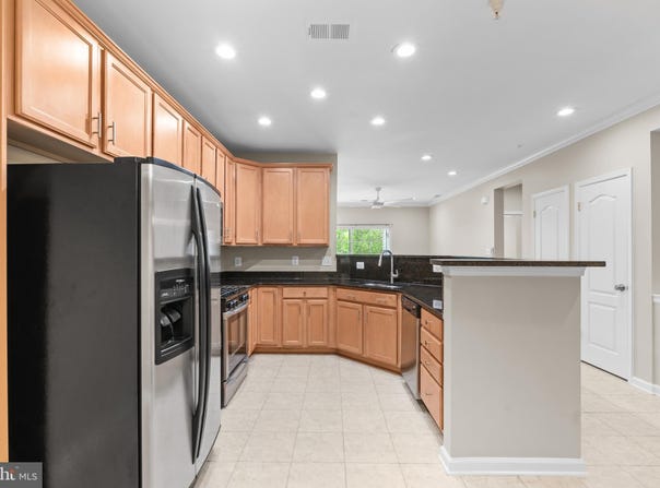 9724 HOLMES Place, MANASSAS PARK, VA 20111
