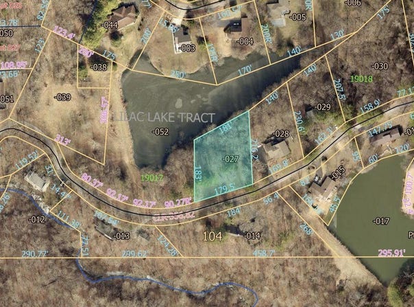 May Apple Lane, Carbondale, IL 62901
