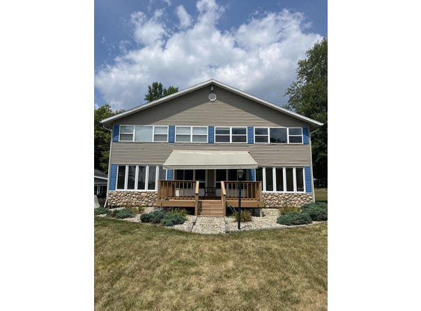 9677 W Camden Road, Montgomery, MI 49255