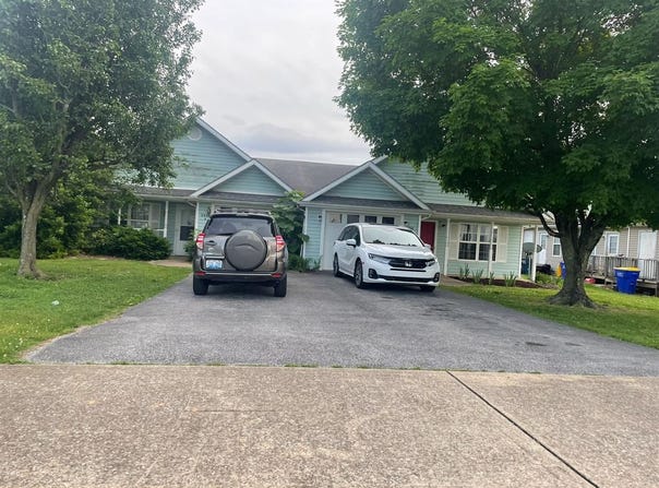 2054 Salisbury Drive, Bowling Green, KY 42101