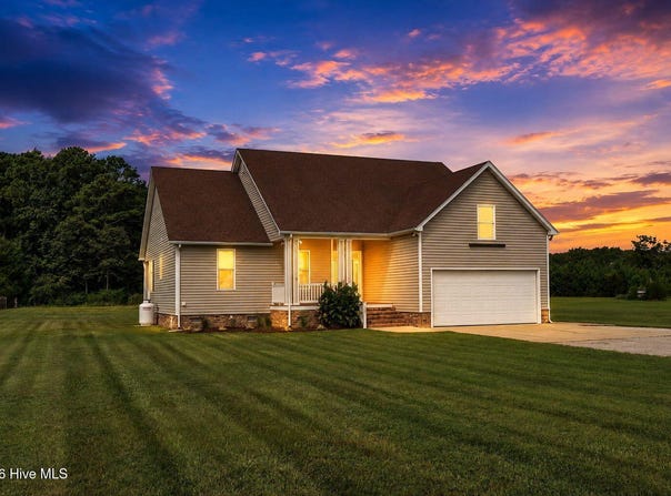 166 Blackfoot Road, Knotts Island, NC 27950