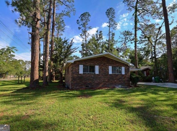 1 Pomona, Valdosta, GA 31602