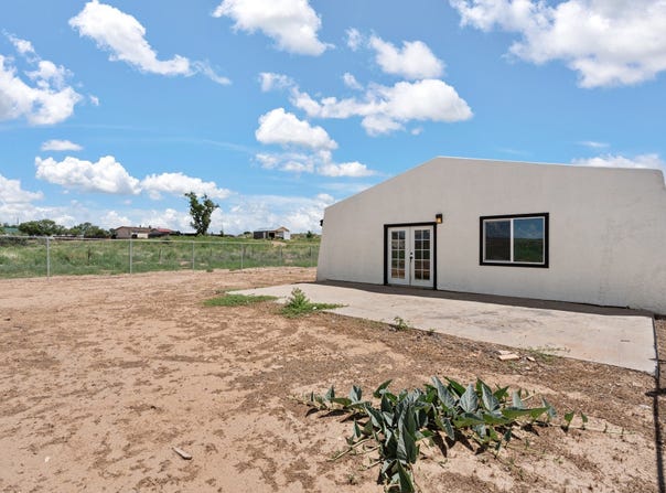 36 Sunset, Santa Fe, NM 87508