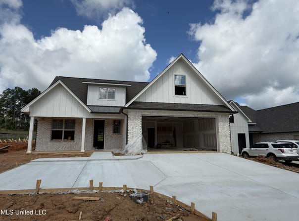 201 Bronson Bend, Flowood, MS 39232