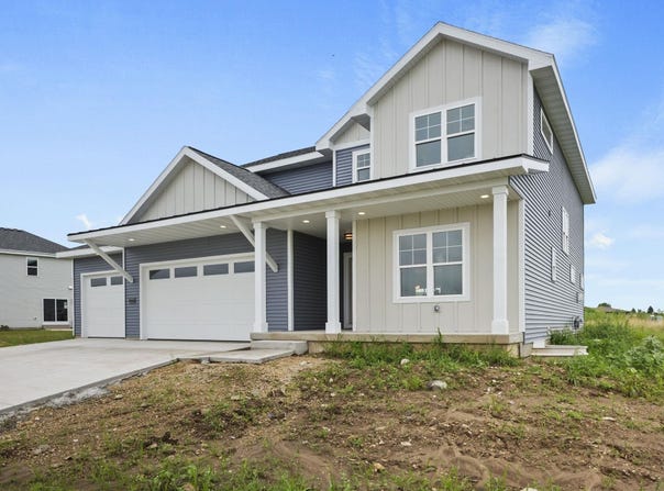 4066 Eagle Mound Pass, DeForest, WI 53532