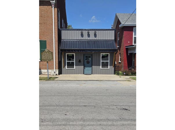 216 S Chiles Street, Harrodsburg, KY 40330