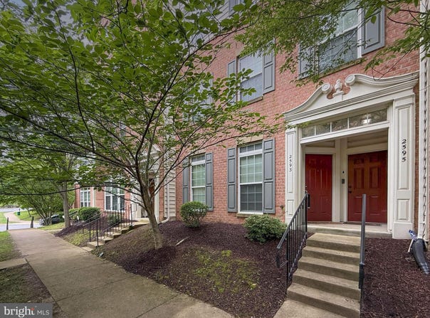 2593 EASTBOURNE DRIVE, WOODBRIDGE, VA 22191