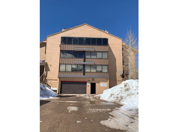 150 W RIDGE VIEW Dr, Brian Head, UT 84719