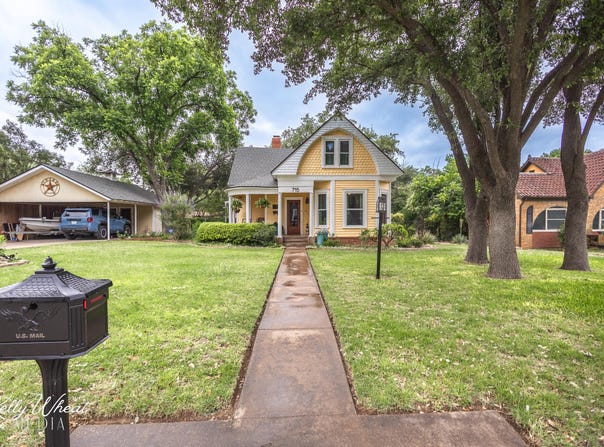 715 W Highland Boulevard, San Angelo, TX 76903