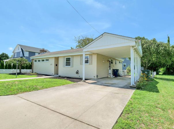 100 W Mill Road, Northfield, NJ 08225