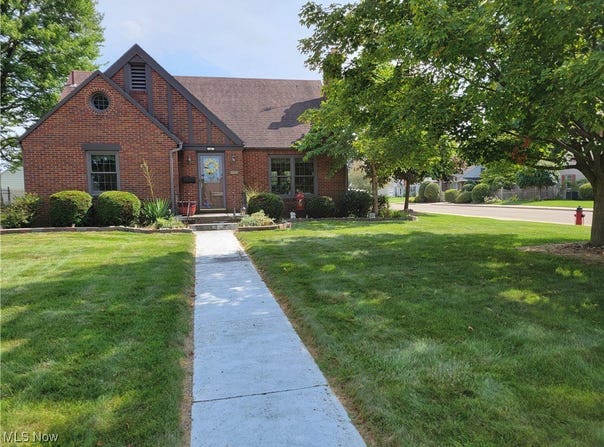 4626 7th Street SW, Canton, OH 44708