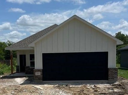 301 S Lamar Street, Itasca, TX 76055