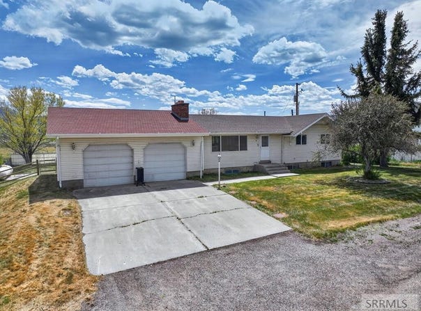 70 E 3rd Street S, Downey, ID 83234