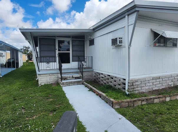 28488 US Highway 19 N, Clearwater, FL 33761