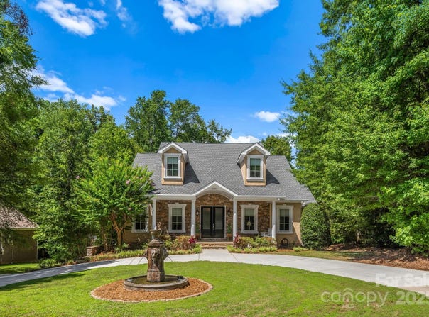 7967 Glen Abbey Circle, Stanley, NC 28164