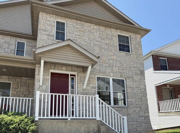 2575 S Flat Rock Road, Bloomington, IN 47403-3286