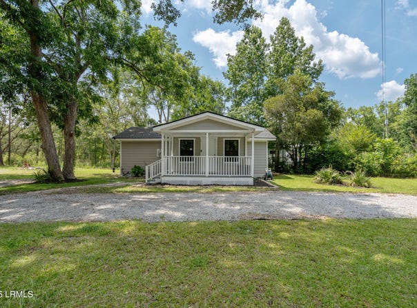 7058 Roseida Road, Beaufort, SC 29906