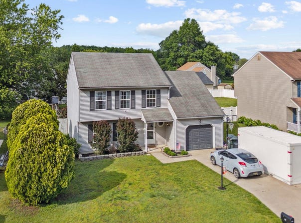 37 ARDSLEY DRIVE, DOVER, DE 19904