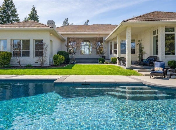 15888 El Camino Robles Road, Redding, CA 96001