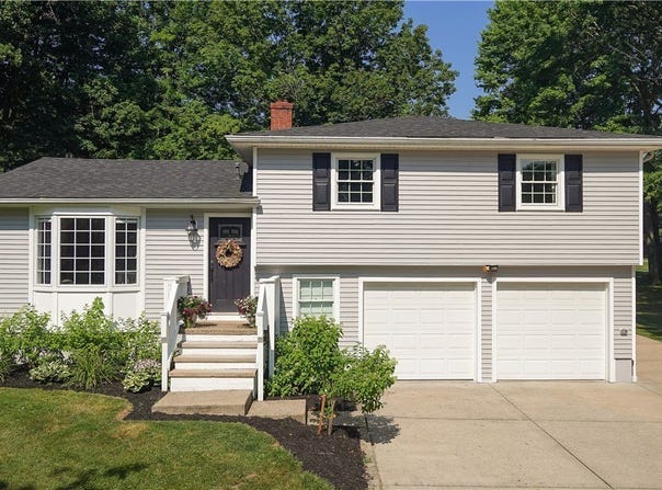 849 Parker Road, Aurora, OH 44202