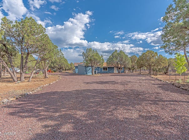 703 Backwoods Trail, Lakeside, AZ 85929