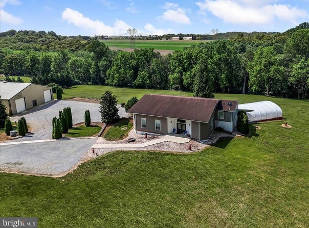 15 WOOD VALLEY LANE, OXFORD, PA 19363