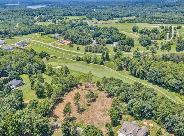 Lot 27 Pointe O Woods DR, Huddleston, VA 24104