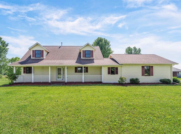 N8174 COUNTY ROAD T, BEAR CREEK, WI 54922