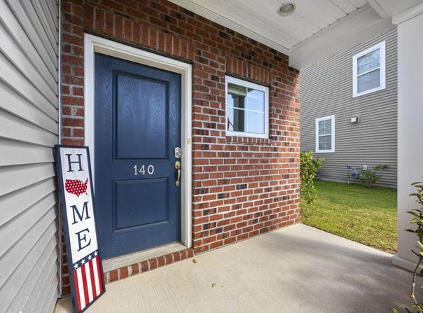 140 Chaste Tree Circle, Goose Creek, SC 29445