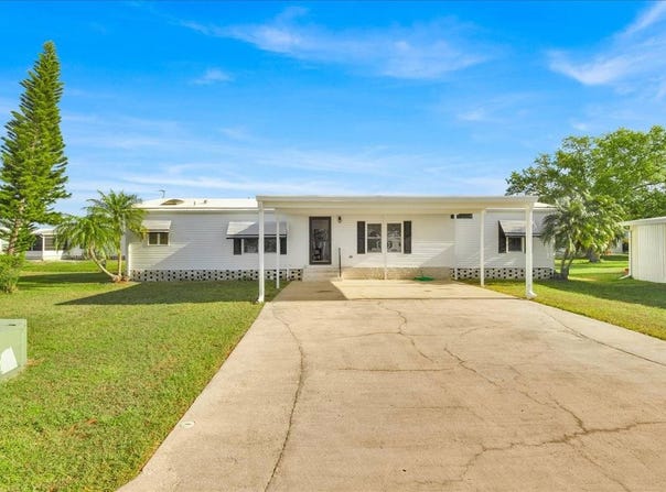 3000 US Highway 17-92 W, Haines City, FL 33844