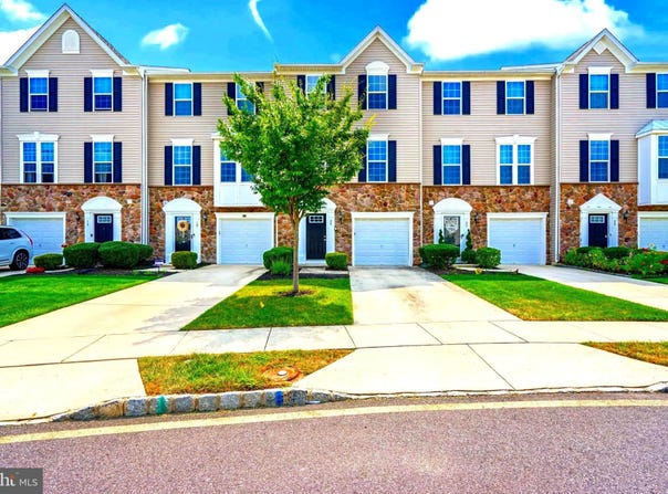 20 BENFORD LANE, BEVERLY, NJ 08010