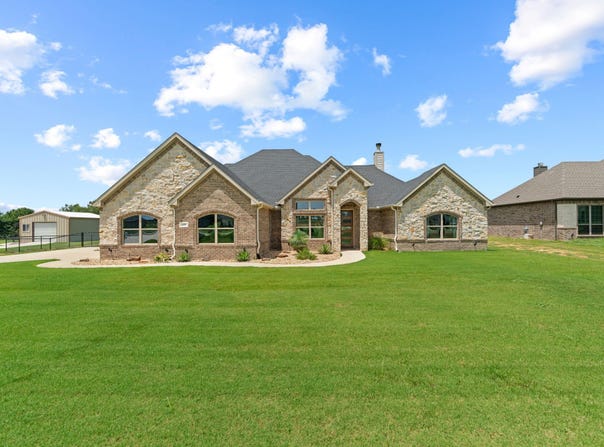 1030 Alex Drive, Springtown, TX 76082