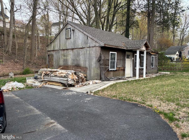 565 STATE ROAD, MEDIA, PA 19063