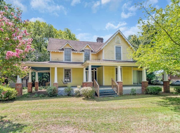 1801 Overbrook Road, Kershaw, SC 29067