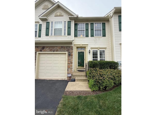 813 GERANIUM DRIVE, WARRINGTON, PA 18976