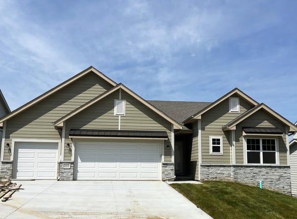 1836 BALSAM Street, COUNCIL BLUFFS, IA 51503
